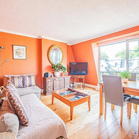 Appartamento Bright 1-Bed Flat With Balcony In West Kensington